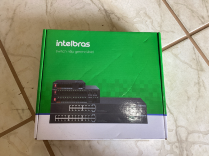 Switch PoE não gerenciável