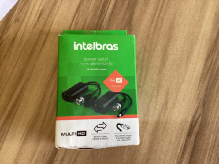 Power balun com alimentação