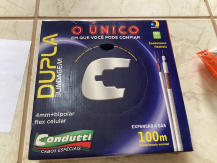Caixa Cabo coaxial para câmera