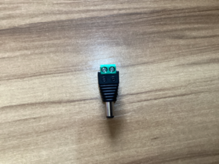 Conector P4