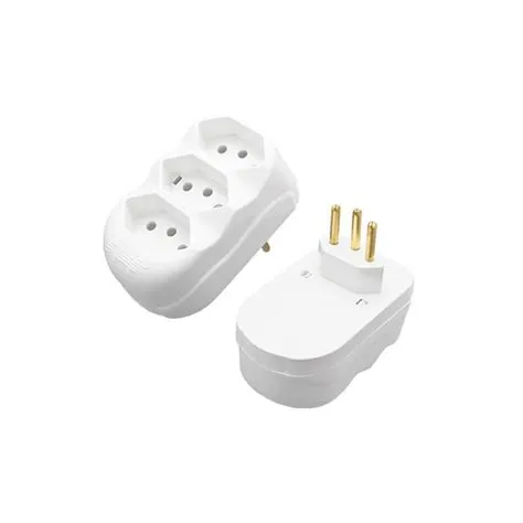ADAPTADOR DE TOMADA TRIPLO